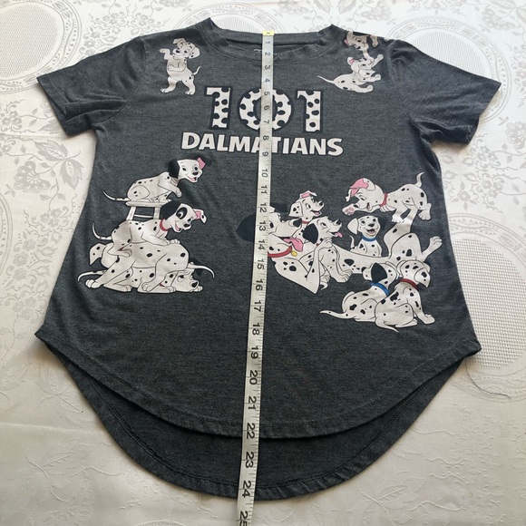 Disney Junior Girls Size S Grey T-Shirt 101 Dalmatians Graphic Tee Short Sleeves - Picture 9 of 16